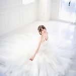 えなこの純白ウエディングフォトに大絶賛の声！「すごく美しい」「まるで天使です」