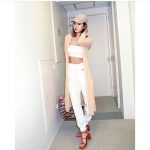 藤田ニコルが“おうち”ファッションショーを開催「家中でもオシャレしとこ」