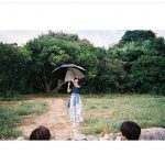 芳根京子が近況報告と共に、1st写真集の蔵出しオフショットを公開「一緒に振り返ってくれたら嬉しいです」