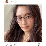 小島瑠璃子 、ほぼスッピンのナチュラルメガネ写真に「似合ってる」「才女みたい」と反響