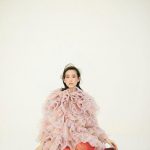 桐谷美玲、神秘のベールに包まれたファッションフォトを公開「素敵すぎる」「透明感！！！」