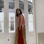 ももクロ 百田夏菜子、真っ赤に彩られた「ヤングジャンプ」オフショットに「世界一赤似合う可愛い」