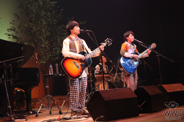 さくらしめじ、歴代ライブ映像をYouTubeで実況コメンタリー