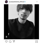 横浜流星、髭を生やしたワイルドショットに「いつもと全然違う」「一瞬で、キュン」など大反響の声