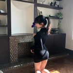 NMB48 横野すみれ、タイトセクシーな赤ビキニショットを披露「すーちゃん強すぎやろ」「もうなんか芸術的」