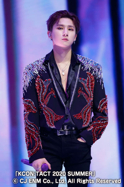 【写真特集】MONSTA X(몬스타엑스)が圧巻のライブパフォーマンス！＜KCON:TACT 2020 SUMMER＞
