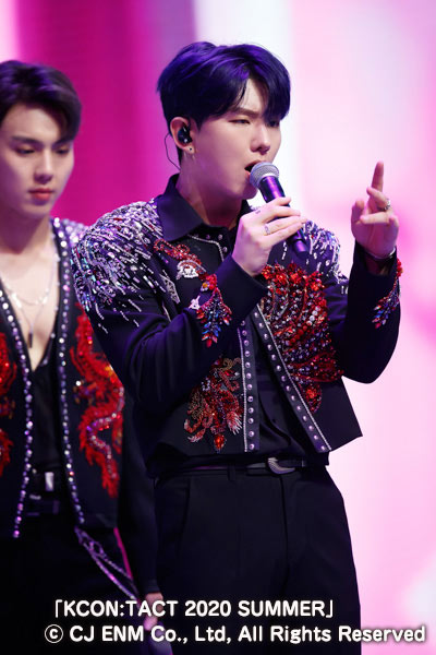 【写真特集】MONSTA X(몬스타엑스)が圧巻のライブパフォーマンス！＜KCON:TACT 2020 SUMMER＞