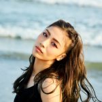 lol-エルオーエル- honoka、初の写真集を7月発売決定！セクシーショットも公開