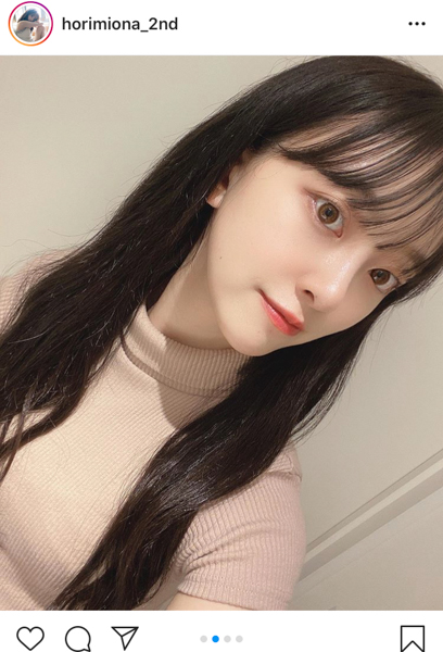 乃木坂46 堀未央奈、髪色を「ダークグレージュ」に染めたイメチェンショット公開！「綺麗な顔立ち」「暗めなのに透明感あってかわいい」