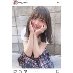 elsy 橋本せいな、制服風な夏の私服ショットに「とってもかわいい」「笑顔が素敵」と話題