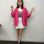 尾碕真花の「ツノヘア」ショットに「待ってましたー！」「衣装と髪型毎回楽しみです」と反響