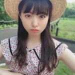 AKB48 久保怜音、麦わら帽子にワンピースで夏を先取り