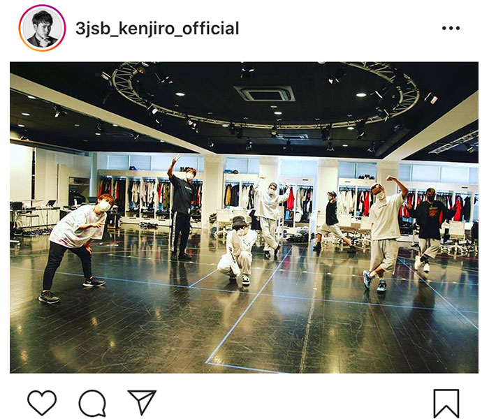 三代目JSB 山下健二郎、オンラインライブのリハ風景を公開「リハお疲れ様」「会えるの楽しみ」と期待の声