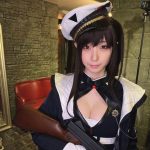 伊織もえ、『荒野行動』のセクシーコスプレを披露！「凛々しい」「ハートを撃ち抜かれてします」