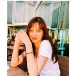 中条あやみ、彼女感あふれるまったりオフショットを披露