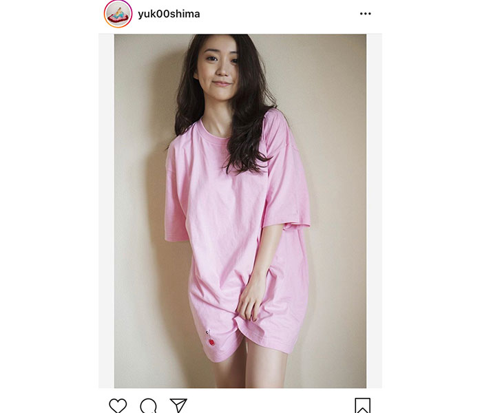 大島優子、ビックTシャツからチラリとのぞく太ももショット公開！「優子可愛い」「とても素敵です」