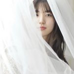AKB48 下尾みうが光に浮かび上がる純白ポートレートを公開「本当に綺麗です」「惚れちゃうじゃないかー！！！」