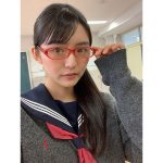 豊田ルナ、赤縁メガネの制服姿で『キラメイジャー』に出演！「６人目の戦士 !?」