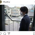 山田裕貴、マスク着用のスーツ姿に反響「横顔きれいすぎるよ」