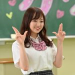 今泉佑唯 、男を虜にする制服姿で 「真夏の少年」アザカワ無双が“神回”と話題に！