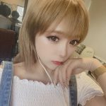 『egg』ギャルママ･聖菜、貴重なショートヘアSHOTに「可愛いすぎます！！」「めっちゃ可愛い」の声！！