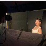 天木じゅん、エレガントな白ワンピの大人ショット公開！「美しいです！」「エロ可愛い」