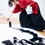 書道アーティスト・原愛梨の初作品集が発売決定！鈴木奈々、須田亜香里モチーフの作品も収録