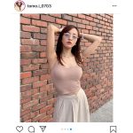 板野友美、脇見せキャミソールのオシャレコーデを披露「大人の魅力が出てますよ」