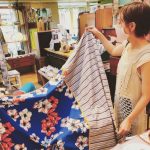 伊藤千晃、レース地のワンピースとマスクが話題！「今日の服可愛い」「手作りのマスクですか？」