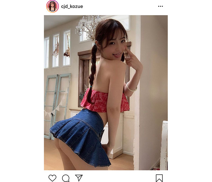 サイバージャパンダンサーズ・KOZUEが超ミニデニムの美脚披露！「好きが溢れすぎて止まりません！」