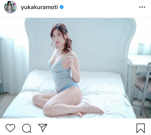 倉持由香、こぼれる美バストに釘付けなキャミソール姿を披露