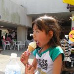 HKT48 松岡はな、アイスを食べながらの変顔にツッコミ！「スゴい写真」「もはや国宝級だね」