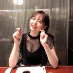 HKT48 森保まどか、彼女感溢れる焼き肉デート風ショットを公開「こんな笑顔見れるなら最高やな！！ 」「食べずに焼かせていただきます！！」