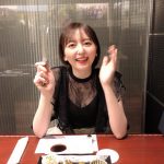 HKT48 森保まどか、彼女感溢れる焼き肉デート風ショットを公開「こんな笑顔見れるなら最高やな！！ 」「食べずに焼かせていただきます！！」