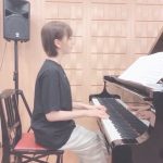 HKT48 森保まどか、“まどらー”の心に響くピアノ練習動画を公開「ほんとに癒される」