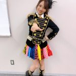 AKB48 向井地美音の「人生を変えてくれた1曲」、大島優子から継承した『ヘビーローテーション』衣装で「FNS歌謡祭」に出演！