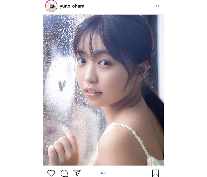 大原優乃、透明度が高い美肌ショットで伝わる空気感「天使の笑顔」「すごく美人で可愛いです」