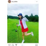 内田理央、グリーンに映える赤ウェアで生脚も披露！「僕の心にホールインワン」