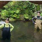 横浜流星と浜辺美波、池の水を抜いてしまいそうなウエットスーツ姿でリハーサル「凄いレアなお姿」「俳優さんって凄い」＜私たちはどうかしている＞