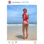 バーレスク東京・エマ、ヘルシーな水着で美ヒップ披露「海にいる時が1番幸せー」