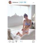 石岡真衣、水着姿でレアなお団子ヘアを披露！「似合ってますか？」