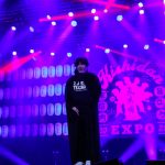 【ライブレポート】岡崎体育が笑いを封印？氣志團万博2020のステージで新境地のバラードを披露。