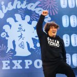 【ライブレポート】岡崎体育が笑いを封印？氣志團万博2020のステージで新境地のバラードを披露。