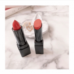 トリンドル 玲奈＆ルナ姉妹で気に入った秋色リップを公開