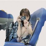 江野沢愛美、「カメラマンのふり」思わず照れてしまうファインダー越しの姿に反響！