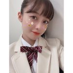 橋本環奈、永遠に見てられる制服オフショットに「キュン死確定」「環奈は世界を救う力がある」