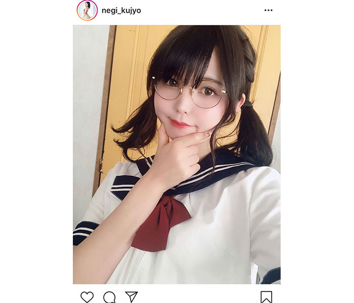 九条ねぎ、ツインテールでセーラー服の王道制服ショット披露！「アオハル炸裂」「この髪型似合う」と歓喜の声