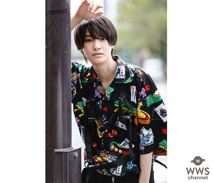 中山咲月、男性タレント誌「メンズユニット」でクールな秋コーデを披露！