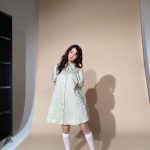 AKB48 下尾みう、「bis」掲載のオフショットを公開「フランス人形みたい」