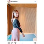 トリンドル玲奈、背中出しのトップス着た『with』オフショット公開！